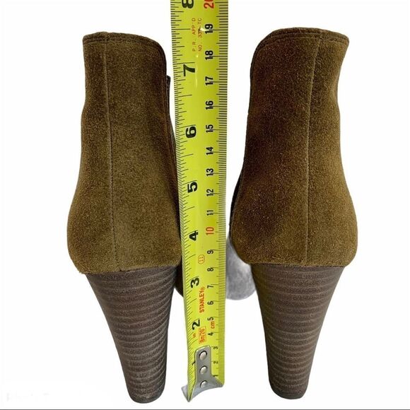 Guess olive green suede ankle boots size 6M - Picture 5 of 6